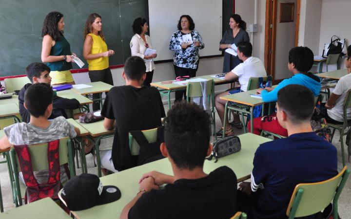 Entrega agendas x la igualdad