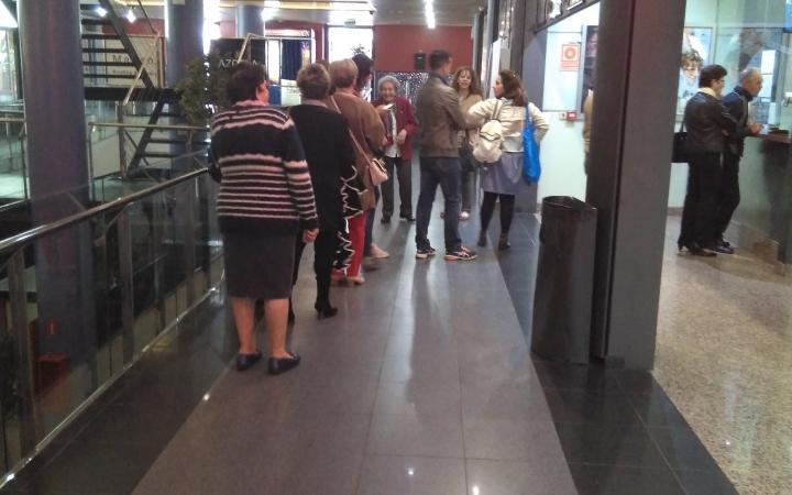 Sesión de cine en el Monopol. Película Marie Curie. Campaña 8 marzo