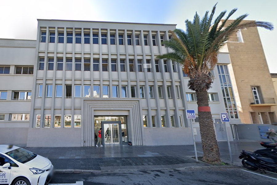 El Ayuntamiento saca a licitación la construcción de la segunda fase del Centro Polivalente para Personas Sin Hogar en la Fábrica de Hielo